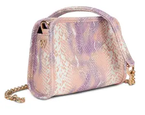 Kelly Wynne recalled product